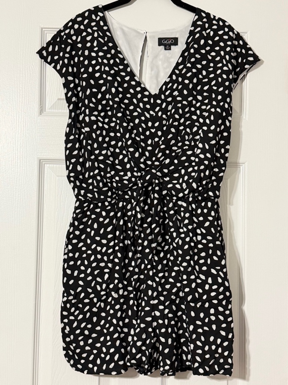 Black and White Cap Sleeve V-Neck Romper